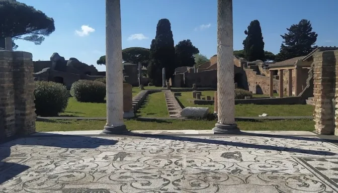 schola-del-traiano-mosaici